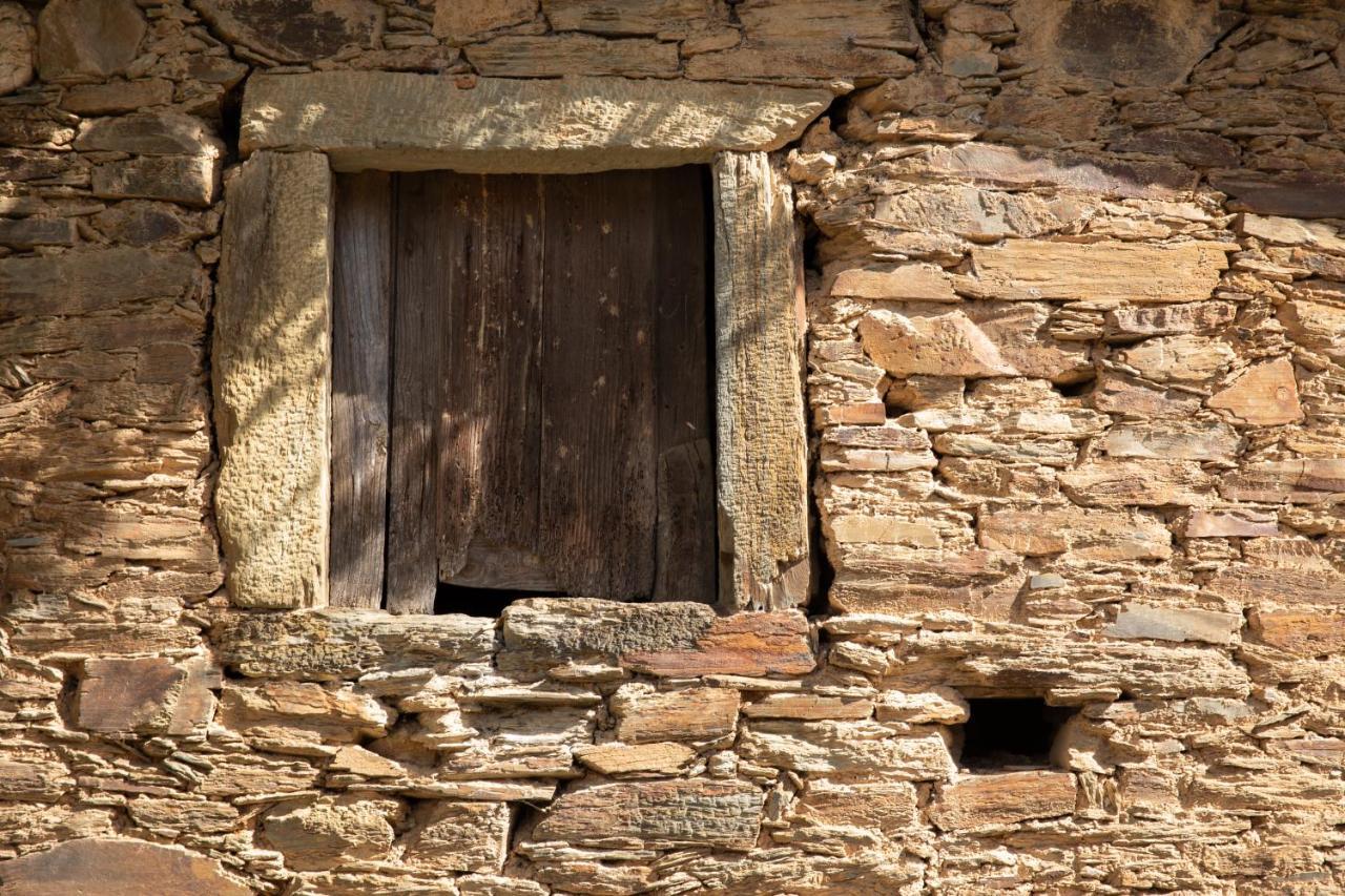 Pensjonat Cavalo De Xisto - Turismo Rural, Lda. Almaceda Zewnętrze zdjęcie