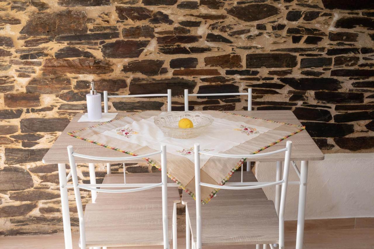 Pensjonat Cavalo De Xisto - Turismo Rural, Lda. Almaceda Zewnętrze zdjęcie